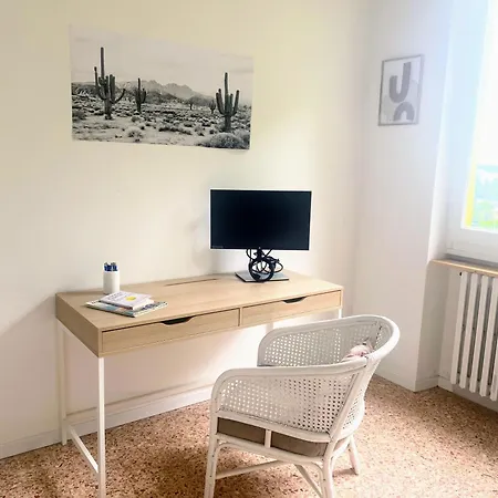 ヴィラ Lakeview With Private Swimming Pool