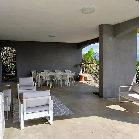 Villa Lakeview With Garden And Bbq *