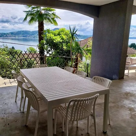 Villa Lakeview With Private Swimming Pool
