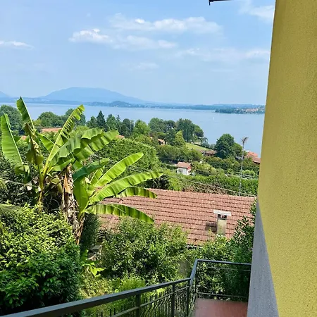 Villa Lakeview With Private Swimming Pool