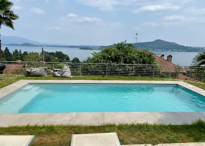 Βίλα Lakeview With Private Swimming Pool *